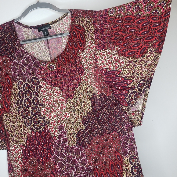 B-Design top sz M  NWOT - Picture 1 of 8